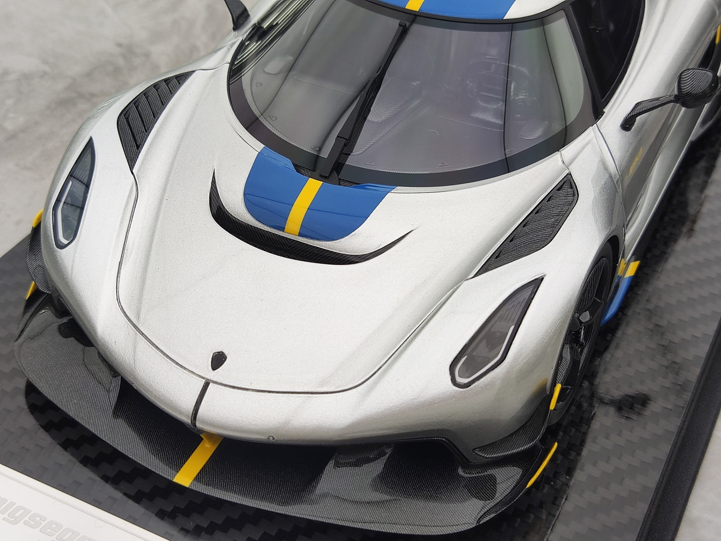 FRONTIART 1/18 Koenigsegg Jesko Attack Moon Silver FA112