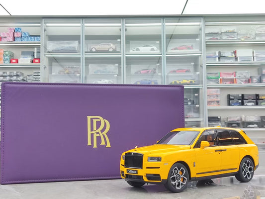 ZP 1/18 Rolls-Royce Cullinan BB Fishing Seat, Metallic Yellow ZP109