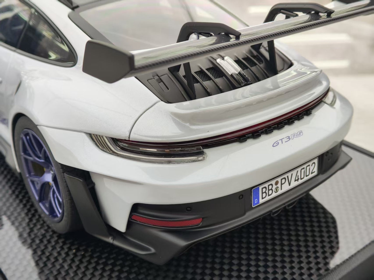 TIMOTHY&PIERRE 1/18 Porsche 992 GT3RS Lap Blue Limited Edition Car Model TP183