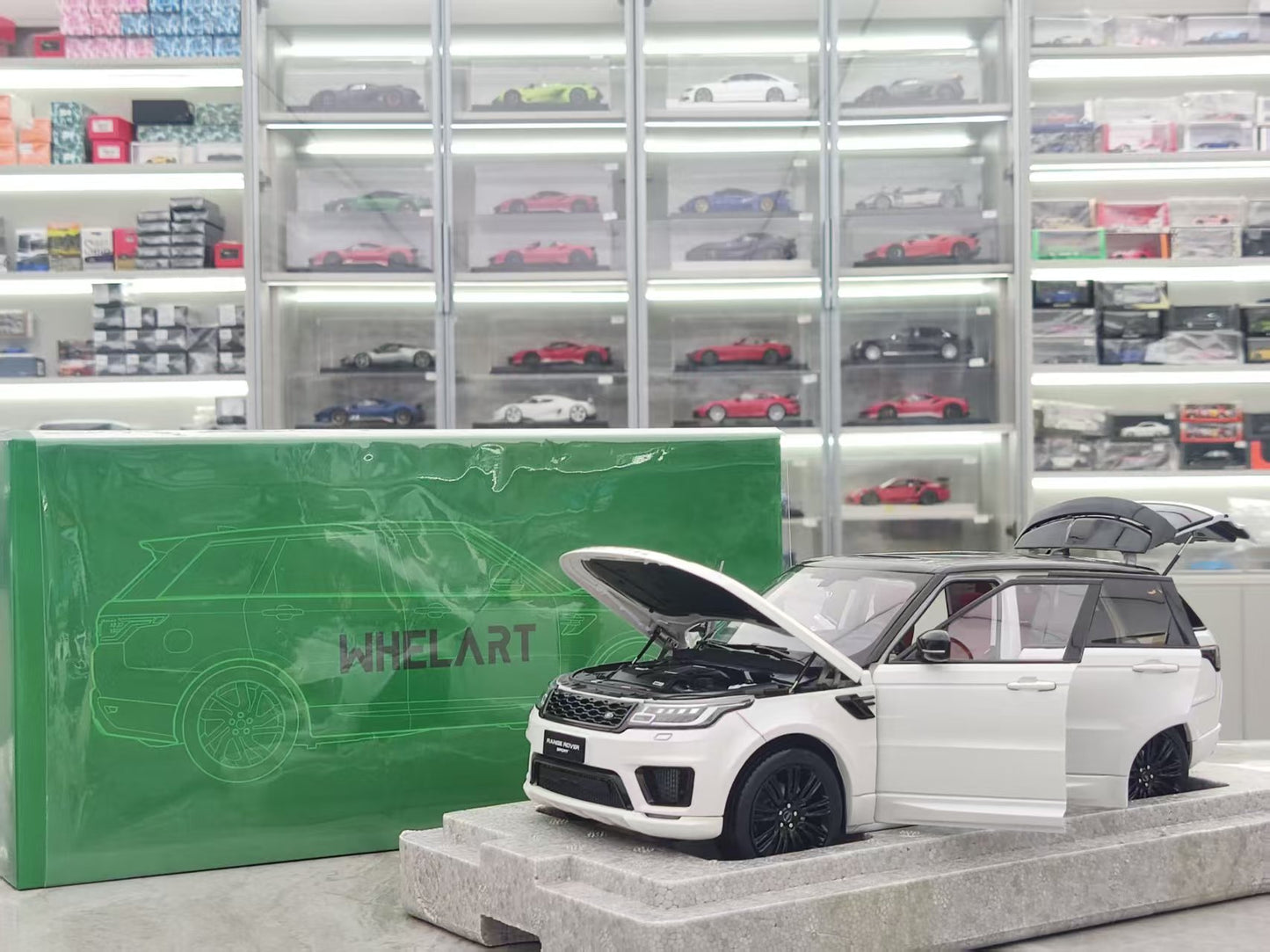 WHELART 1/18 Land Rover Sport White Alloy Model WH003