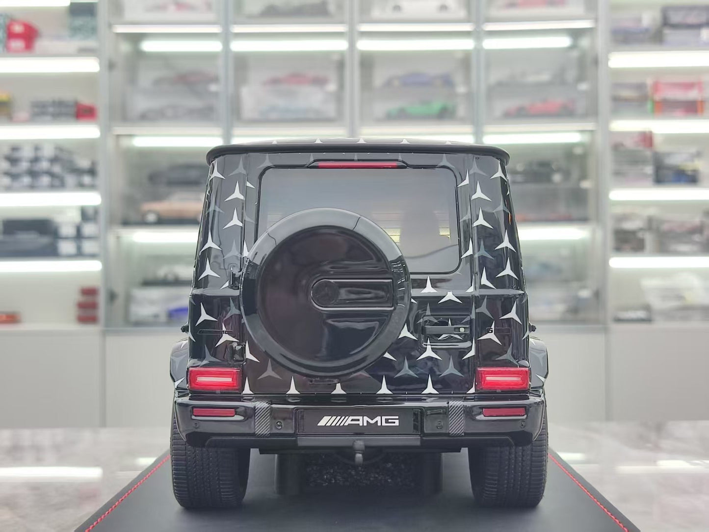BBA MODEL 1/18 Mercedes-Benz G63 AMG Starlight Painted Model Car BBA028