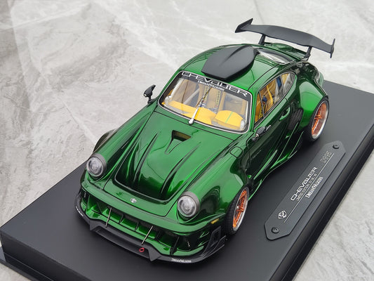 Dreamwalkers 1/18 Porsche CHEVALIER D995 Green Simulated Car Model C-D995-EV01