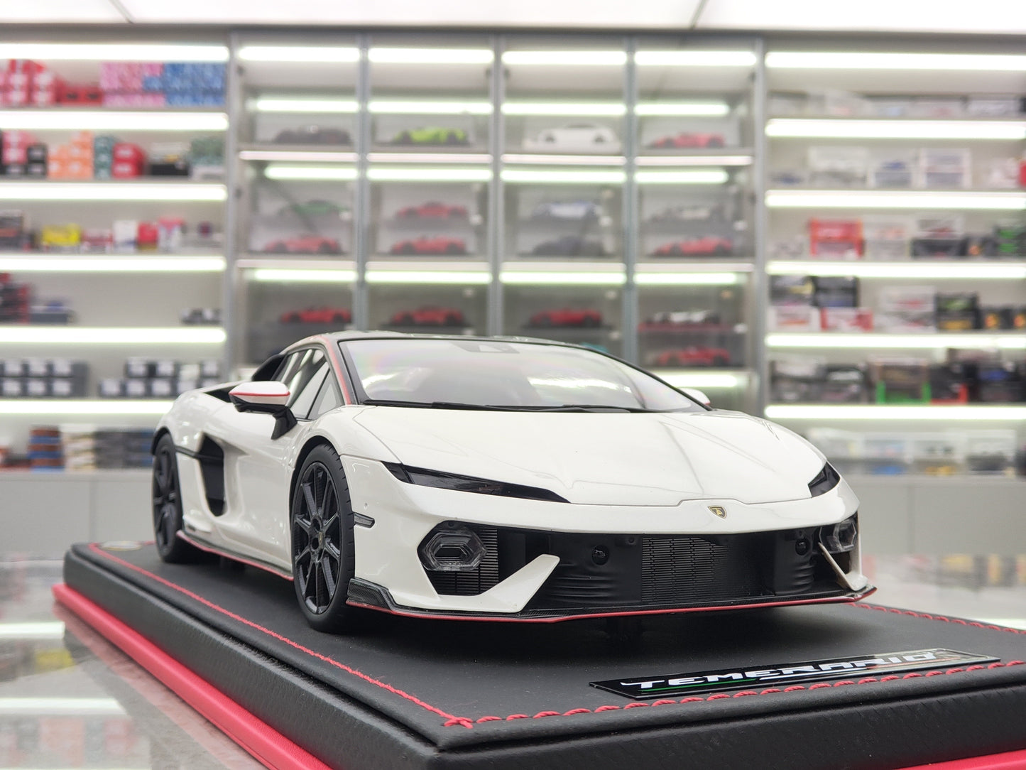 MR 1/18 Lamborghini new generation Temerario simulation car model