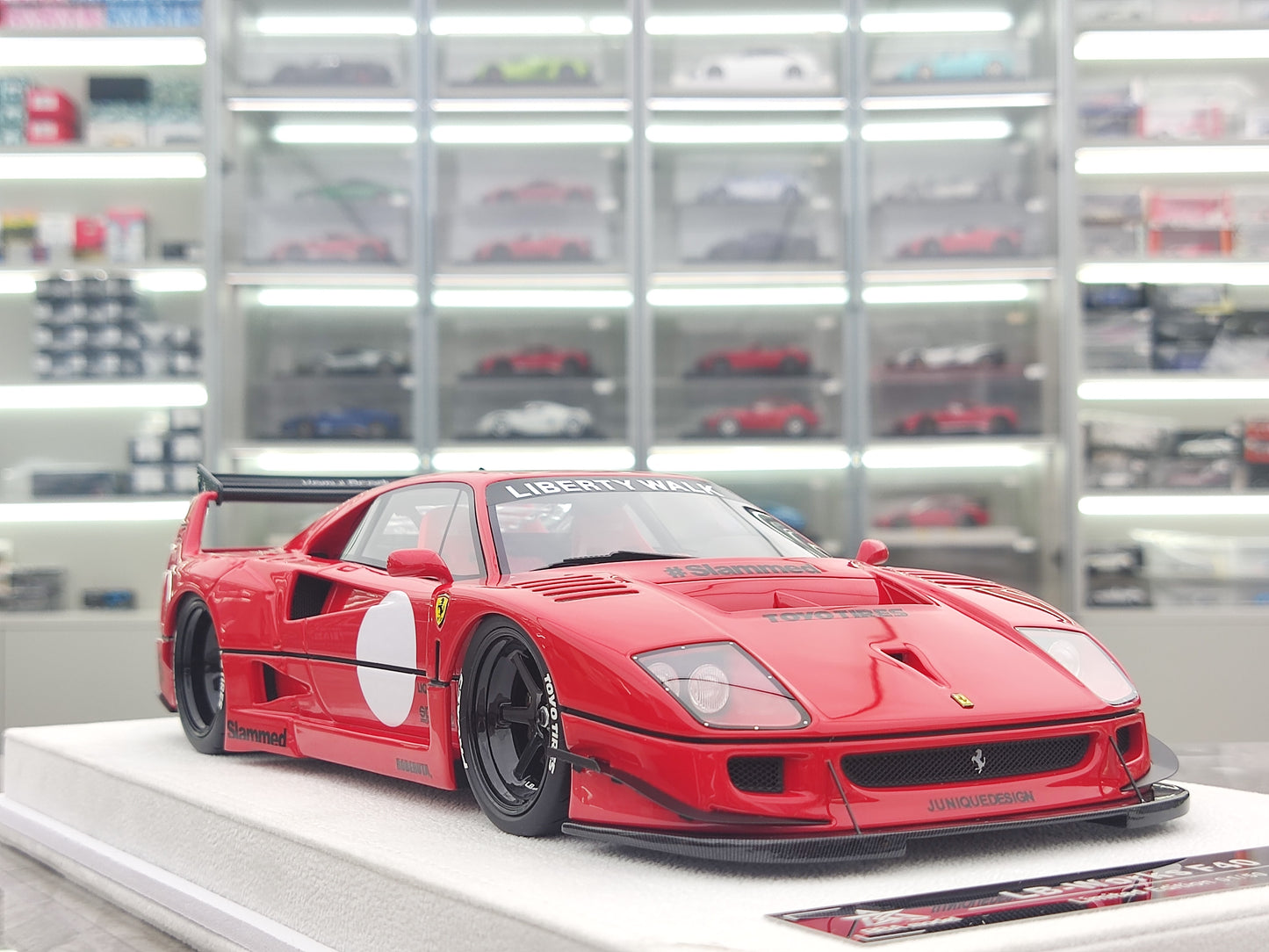 BBA MODEL 1/18 Ferrari F40 Standard Red Simulation Car Model BBA015