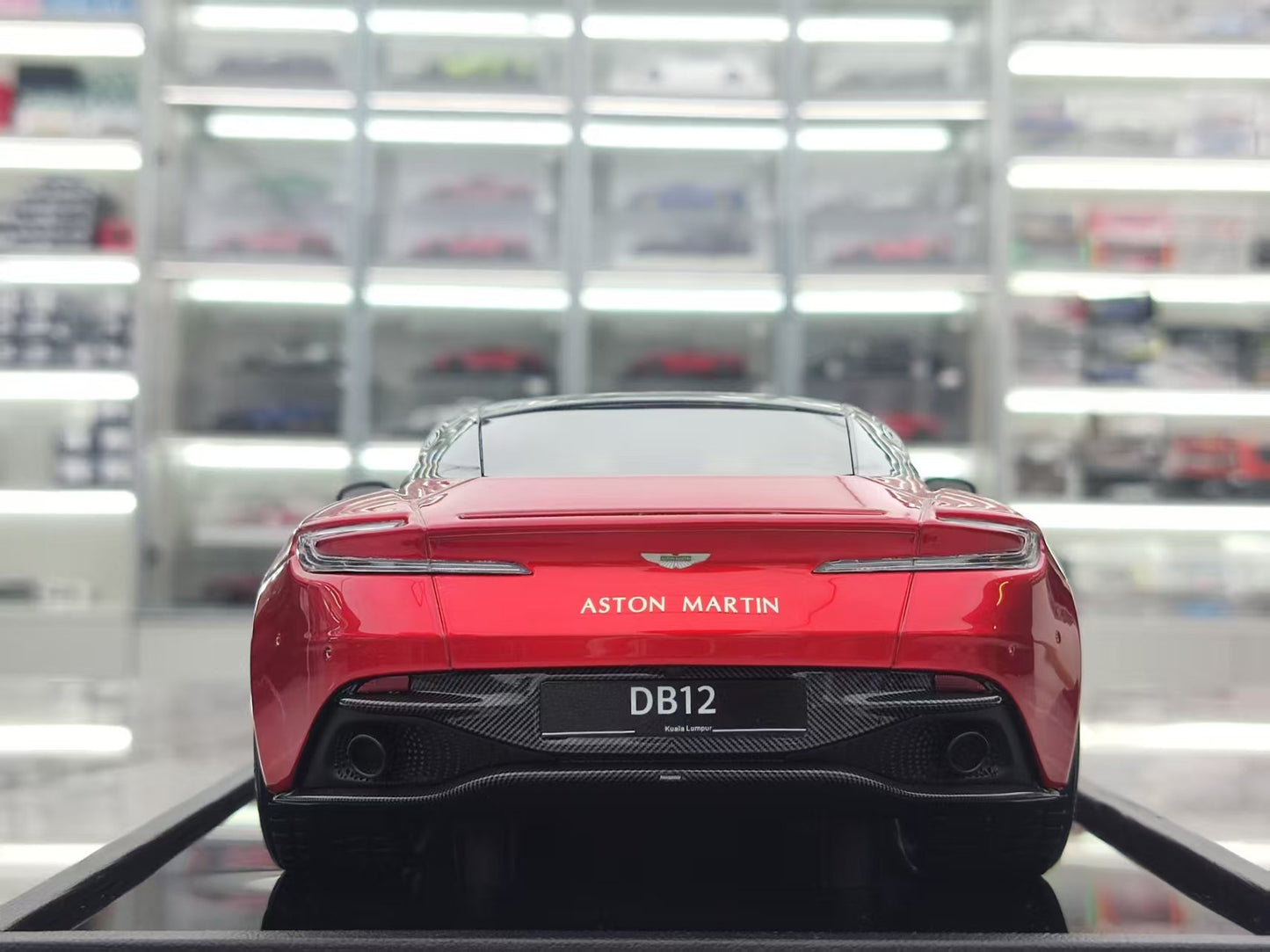 MOTORHELIX 1/18 Aston Martin DB12 COUPE, Metallic Red, Resin Car Model MH312