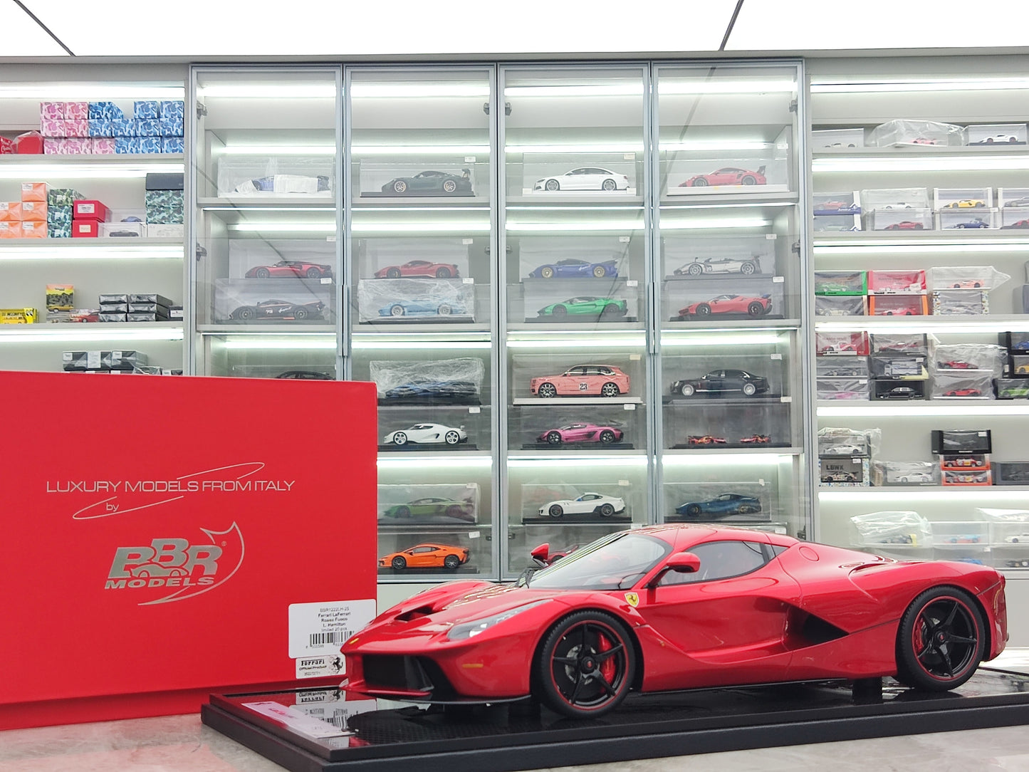 BBR 1/12 Ferrari LaFerrari Hamilton's car Volcano Metallic Red BBR1222LH-25