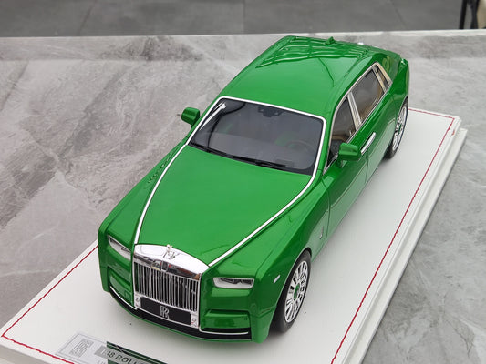 SC 1/18 Rolls-Royce Phantom VIII Electroplated Green, priced at 2980 JS-SC005