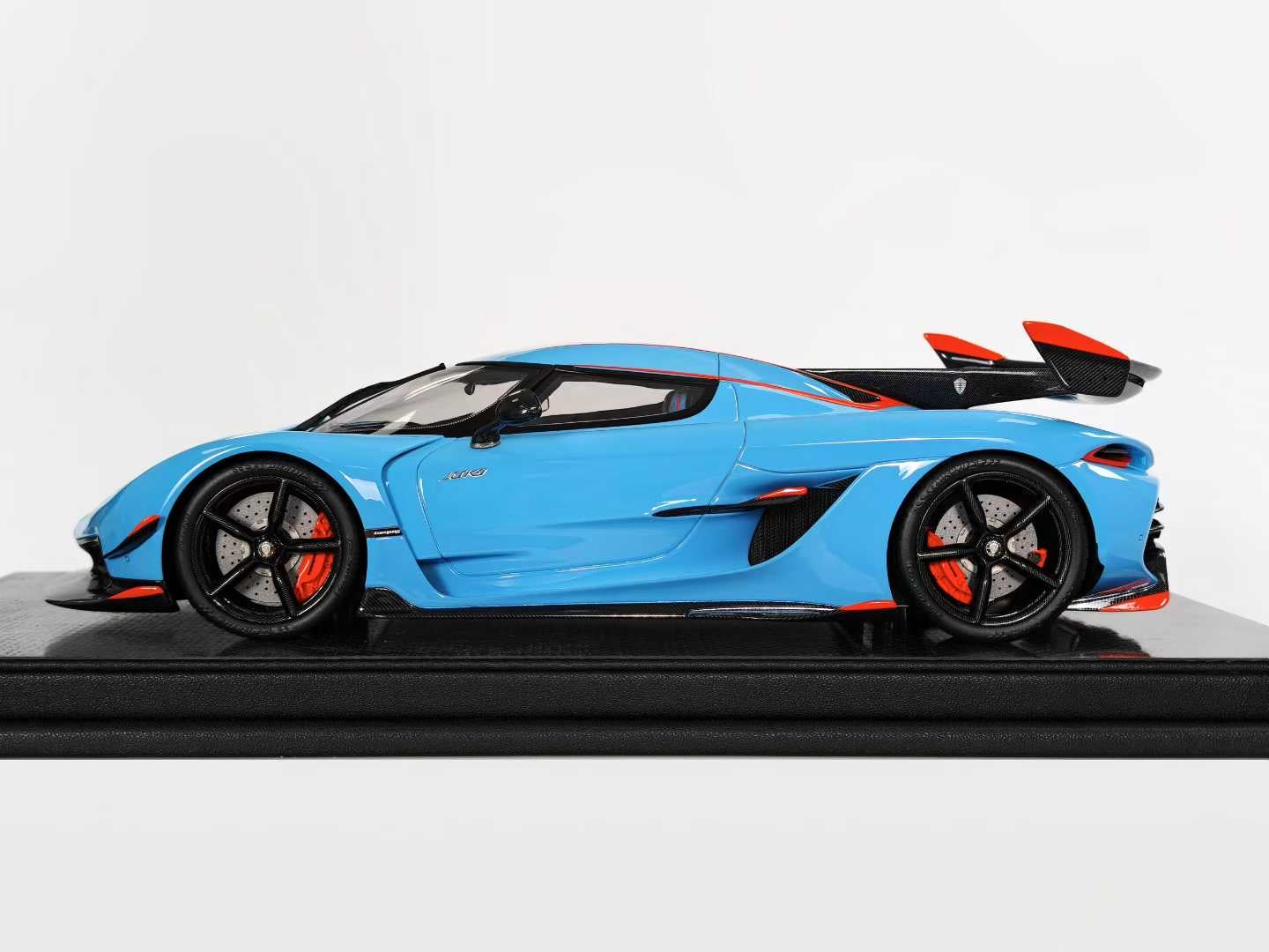 Frontiart 1/18 Koenigsegg Jesko Gulf Blue Limited Edition Model Car