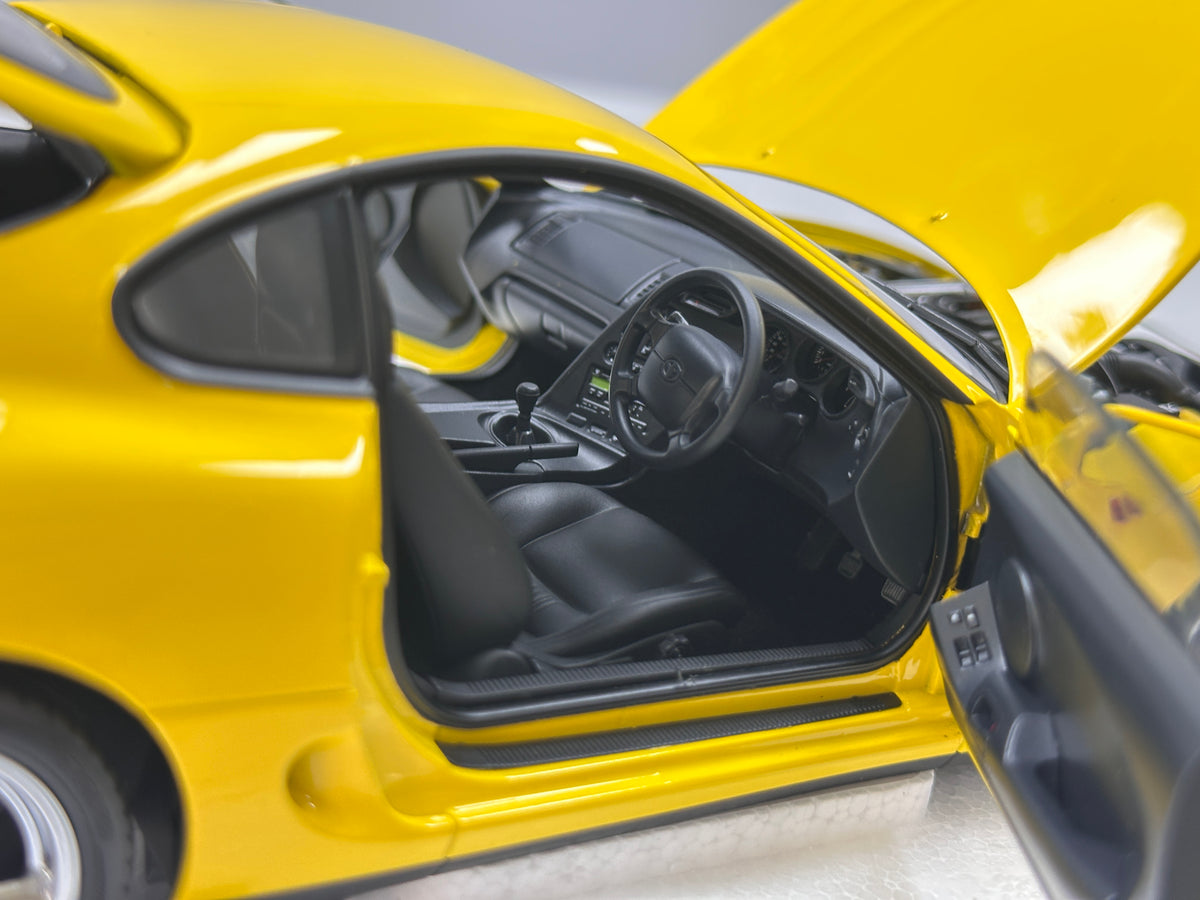 LCD 1/18 Toyota Supra A80 (Yellow) LCD18020-YE