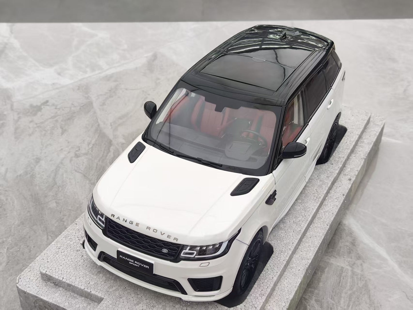 WHELART 1/18 Land Rover Sport White Alloy Model WH003