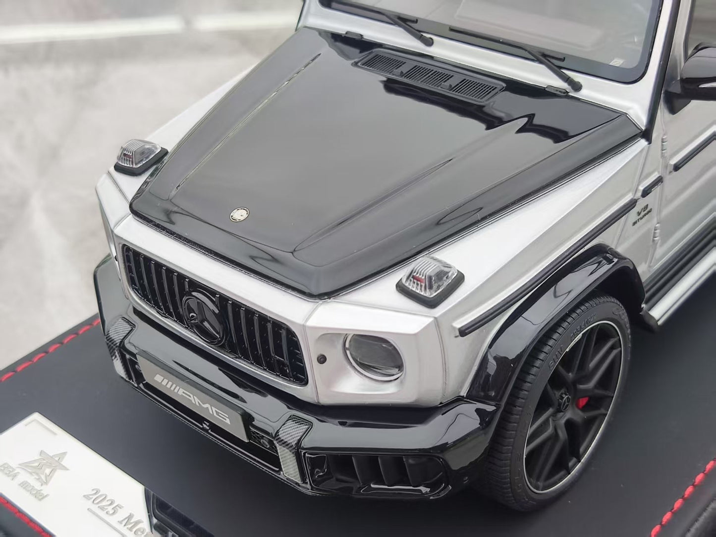 BBA MODEL 1/18 Mercedes-Benz G63 AMG Starlight Painted Model Car BBA028