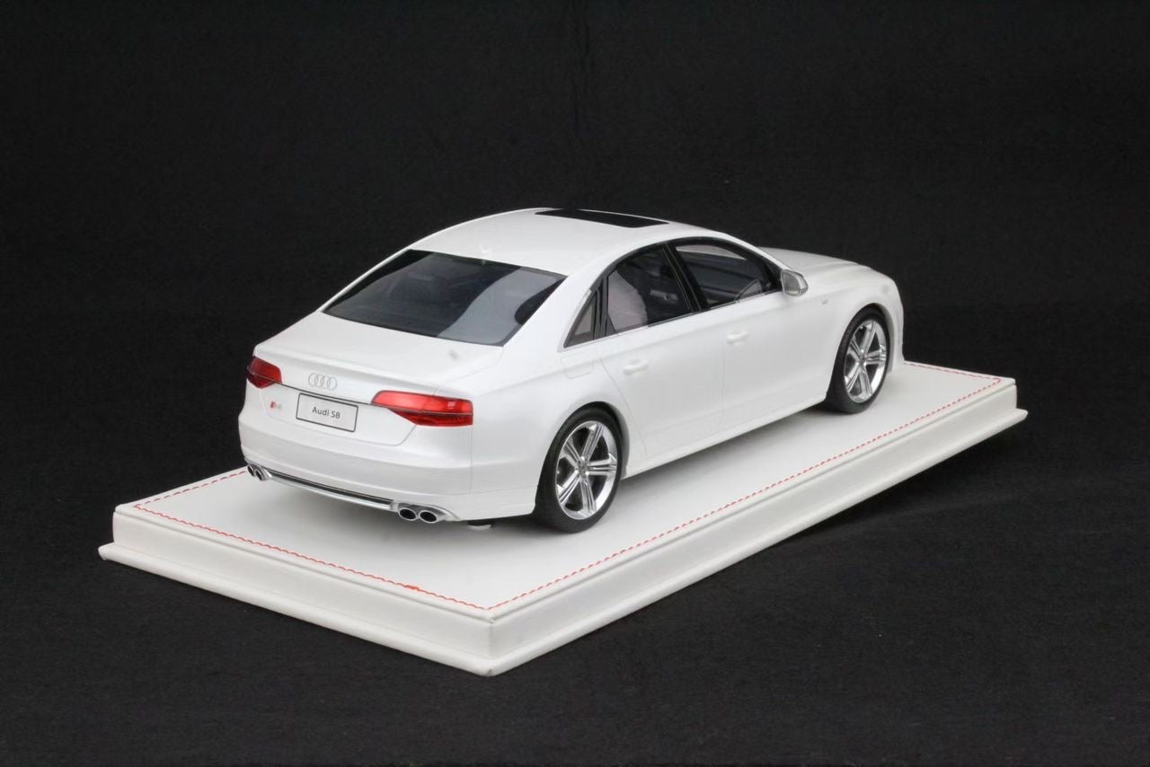 VAV 1/18 Audi S8 2014 Model Car Model