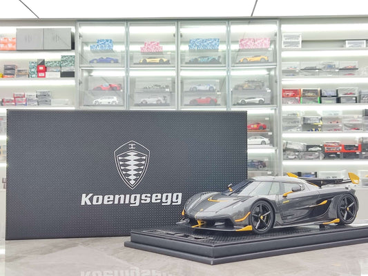 FRONTIART 1/18 Koenigsegg Jesko Carbon Gold FA149
