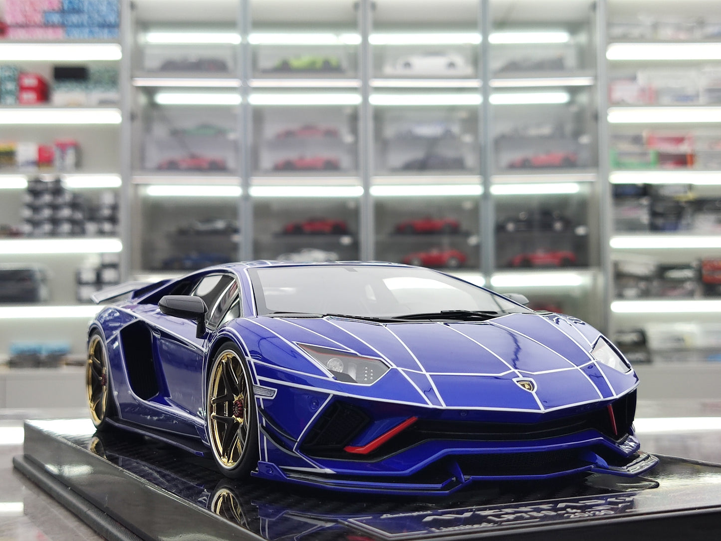 UU 1/18 Lamborghini Blue Resin Car Model JS-UU004