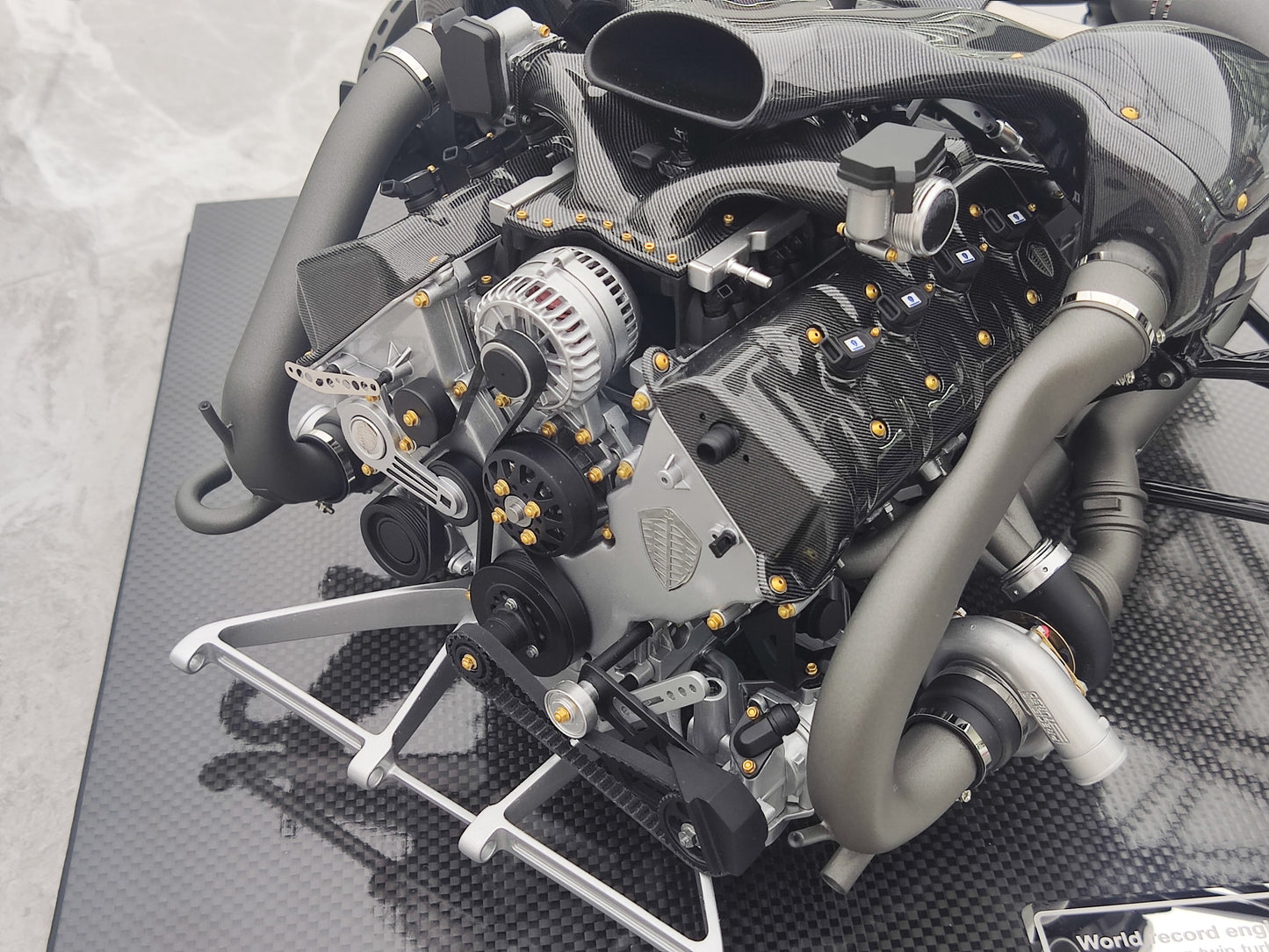 FRONTIART 1/6 Koenigsegg Agera RS Engine Grey FA159