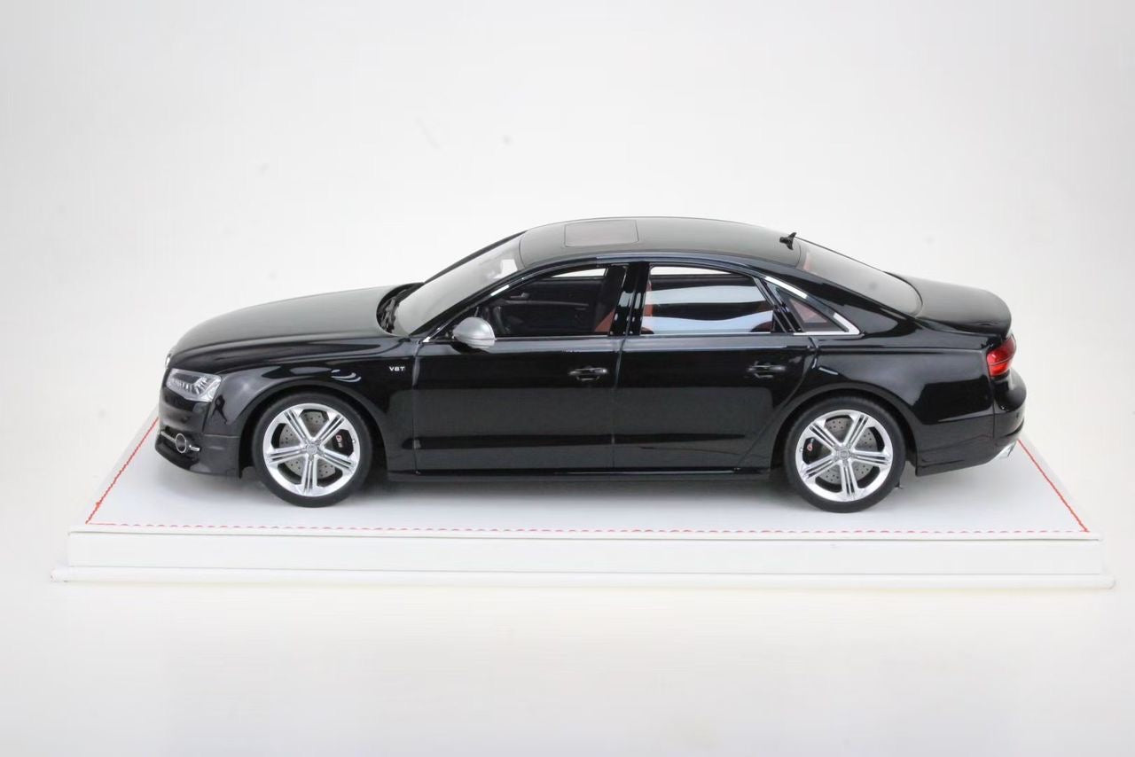 VAV 1/18 Audi S8 2014 Model Car Model