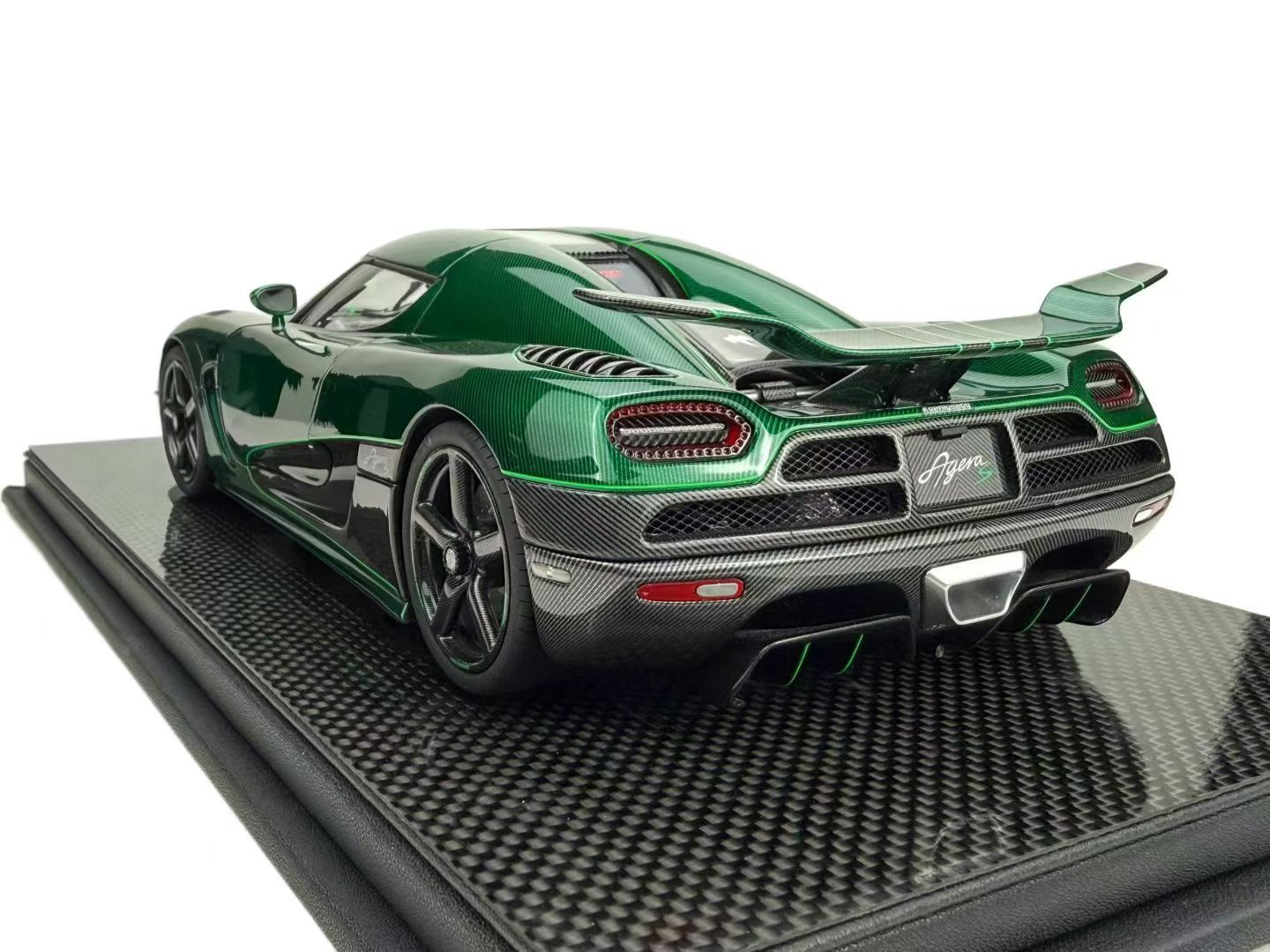 Frontiart 1/18 Fully Opening Koenigsegg Agera S (Green Carbon) — Limited to 50 Units Worldwide