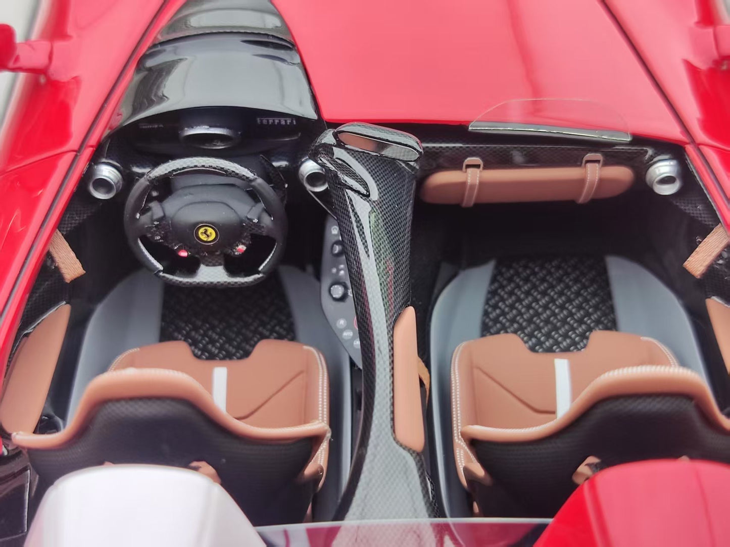 CE 1/18 Ferrari Monza SP2 Standard Red CE011