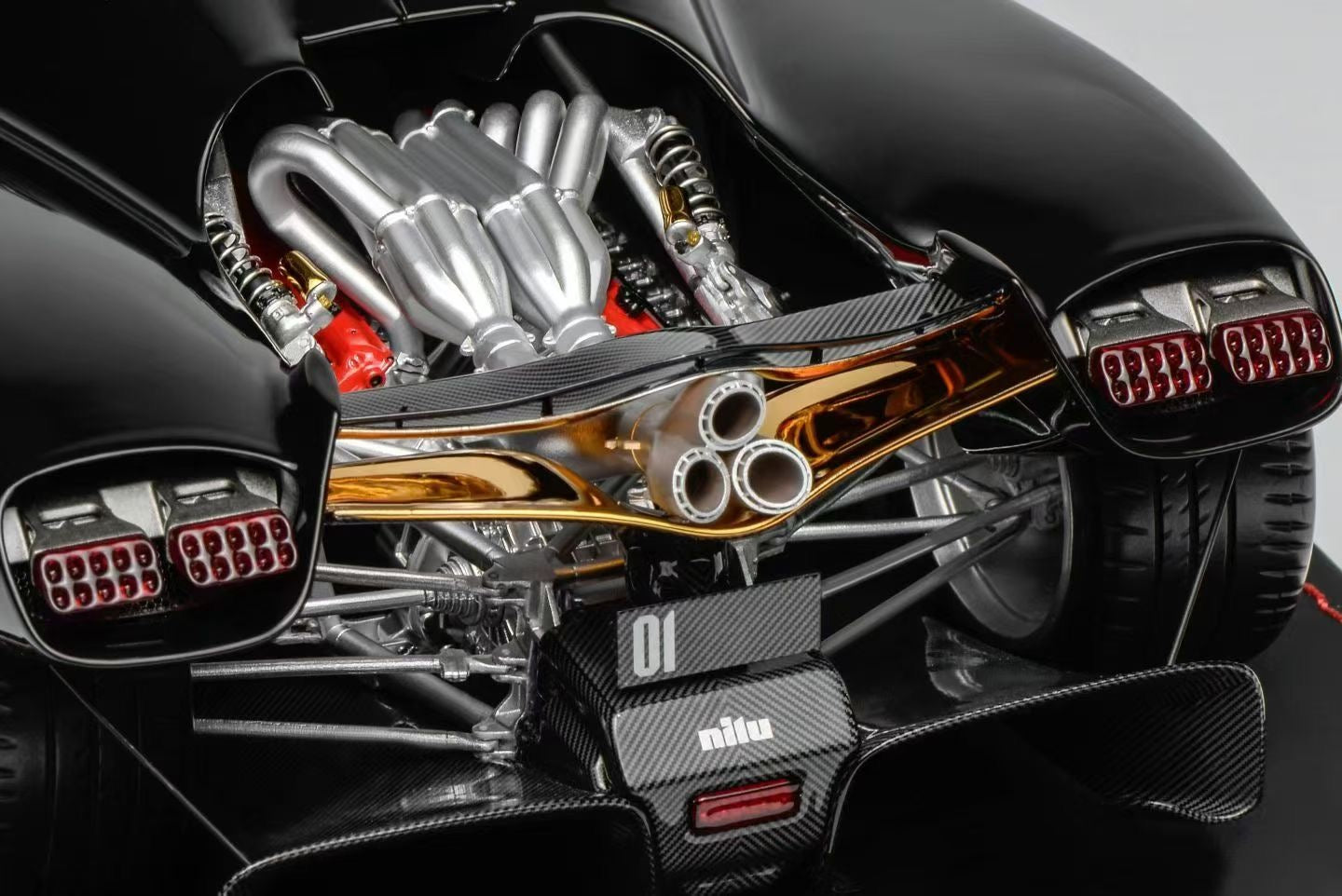 MOTORHELIX 1/18 scale Nilu 27 first supercar resin model