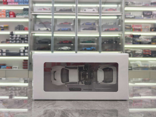 TARmac Works 1/64 Ford RS200 White T64P-001-WH