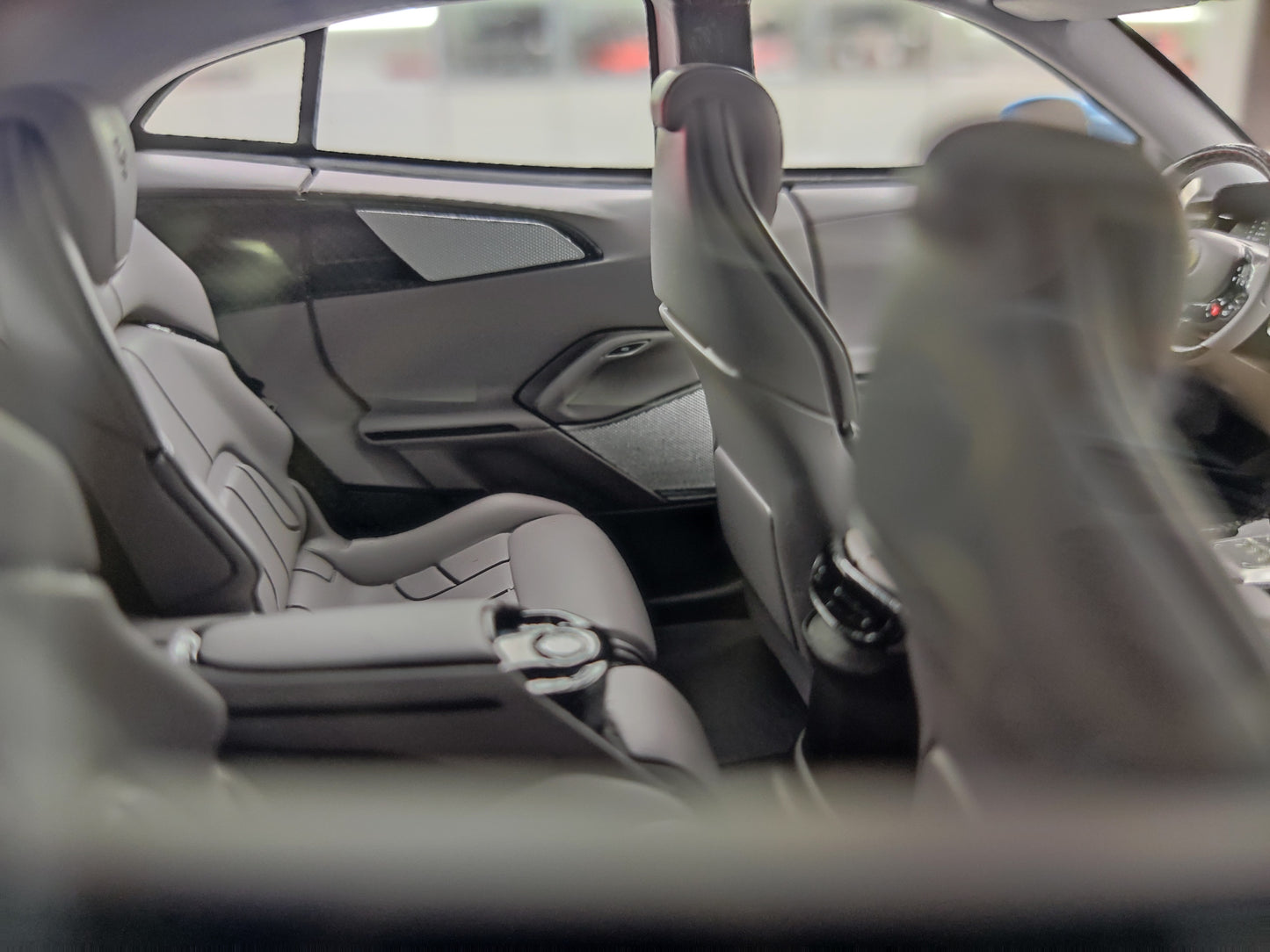 BBR 1/18 Ferrari Purosangue Plata Blue P18219AL