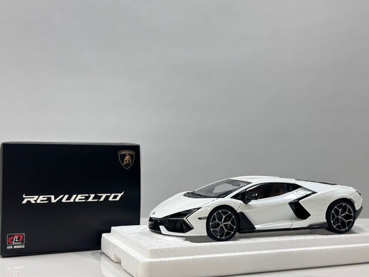 LCD 1/18 Lamborghini Revuelto – Die-cast Model with Fully Opening Parts – White (LCD18026-WH)