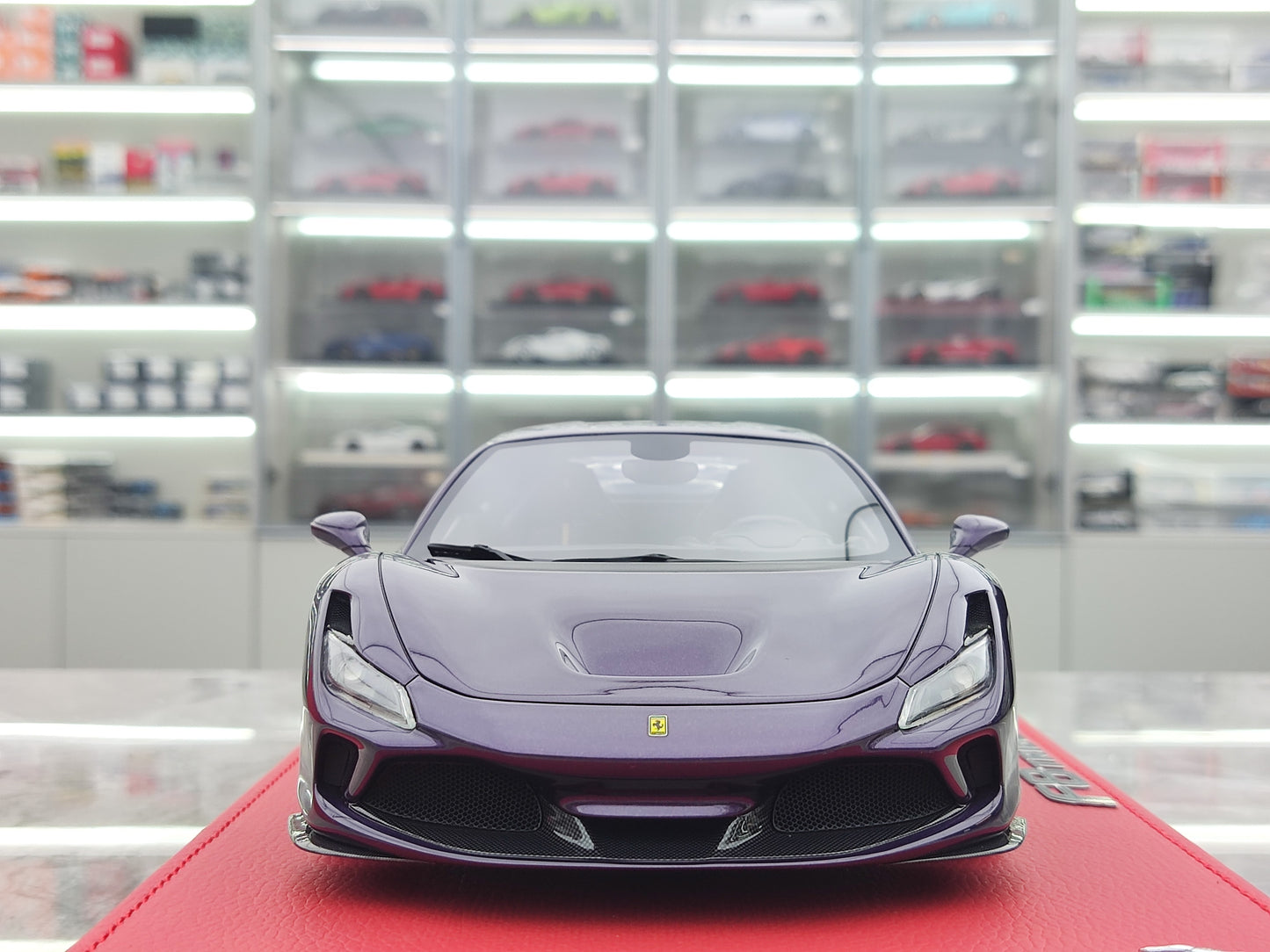 BBR 1/18 Ferrari F8 Hong Kong Purple Limited Edition Simulation Model Car P18171D-25