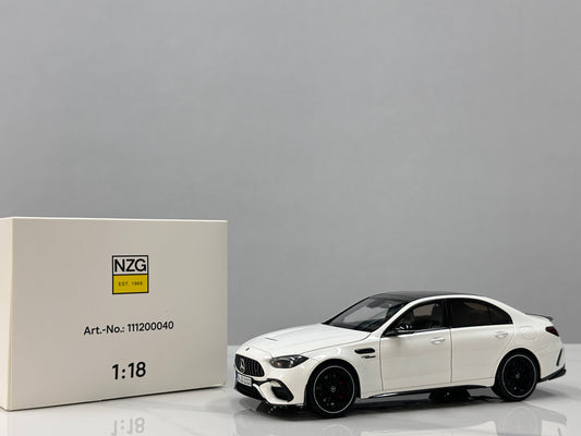 NZG 1/18 Mercedes-AMG C63 S E-Performance Gloss White (111200040)