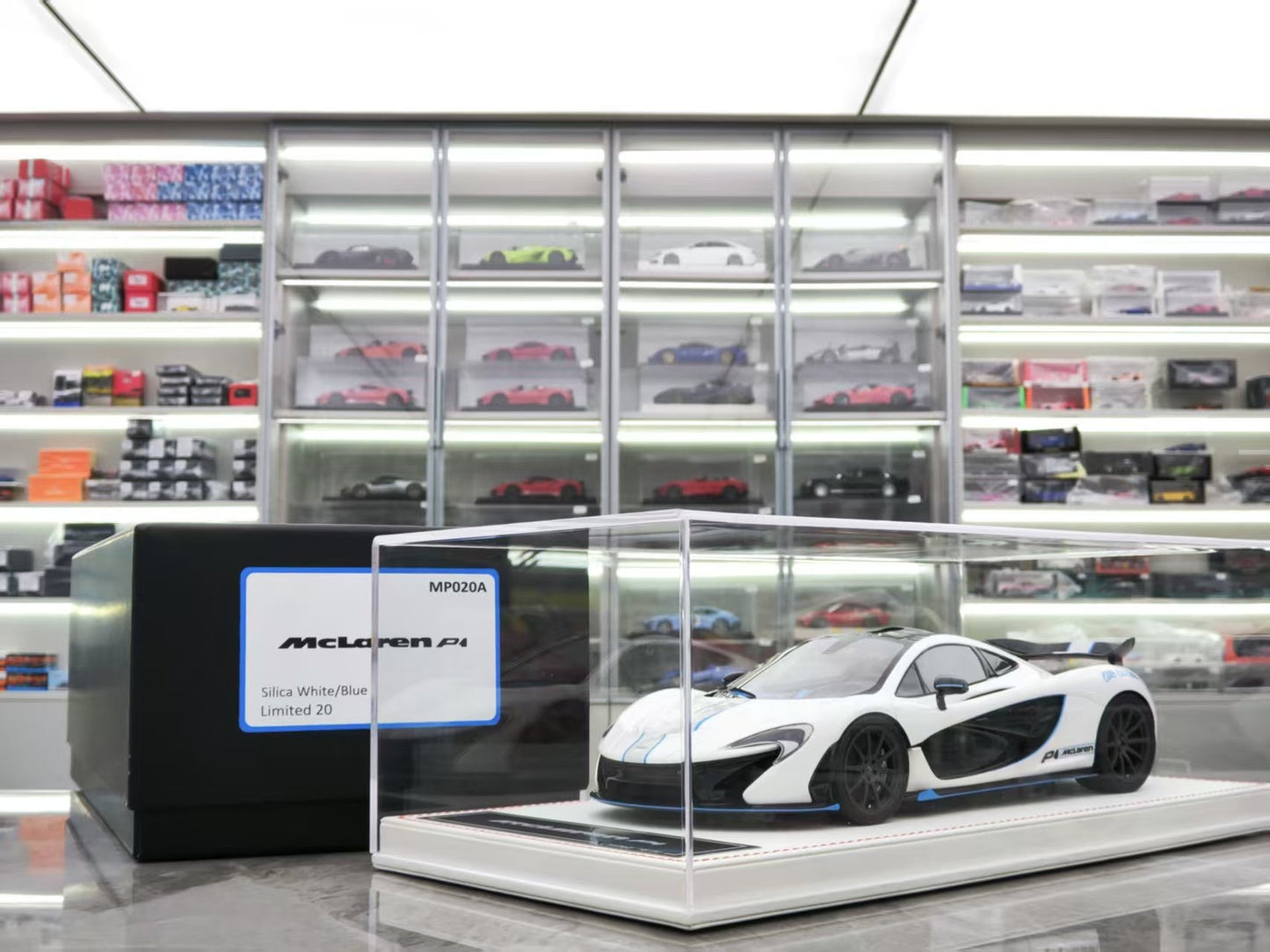 DM 1/18 McLaren P1 Limited Edition Car Model