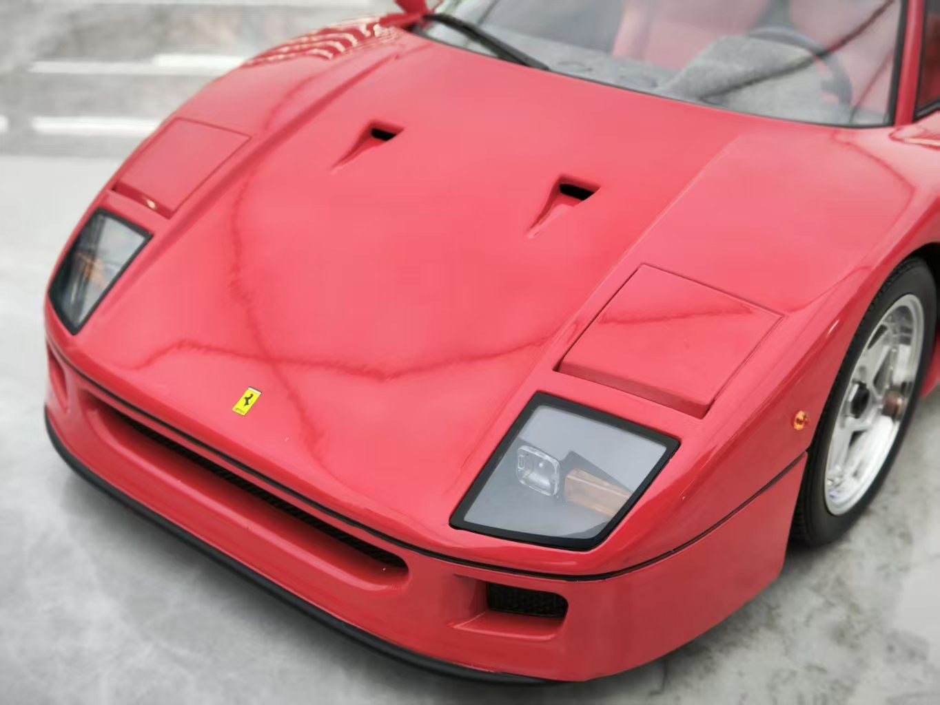 NOREV 1/12 Ferrari F40 Red Alloy Car Model 127902
