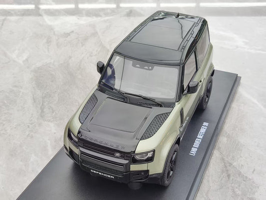 GT Spirit 1/18 Land Rover DEFENDER P400 X-DYNAMIC HSE PANGEA Green Resin Sealed Model GT517