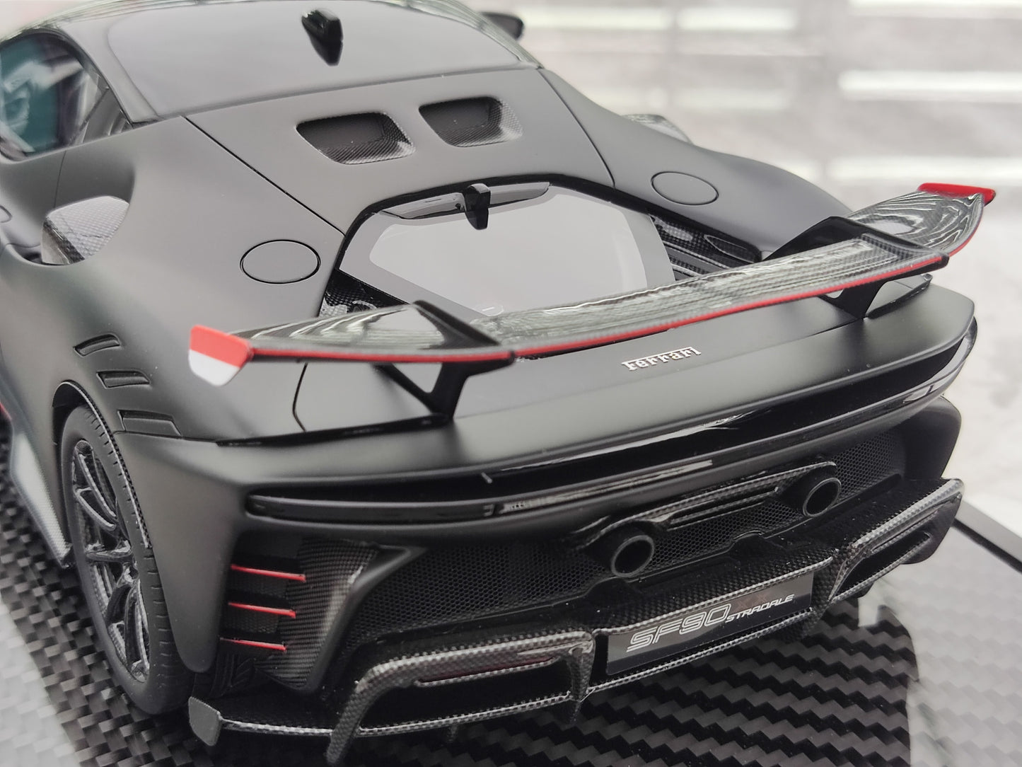 BBR 1/18 Ferrari SF90 XX Stradale Leclerc 16#, Carbon Base, Matte Black, Simulation Car Model P18237CLCH