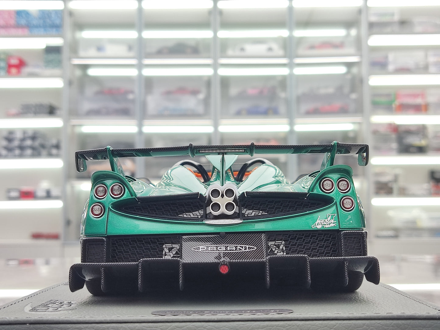BBR 1/18 Pagani Imola ROADSTER Metallic Green P18250A