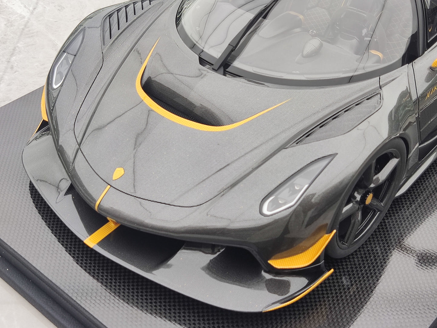 FRONTIART 1/8 Koenigsegg Jesko 7509 Gold Carbon Limited Edition Model Car FA161