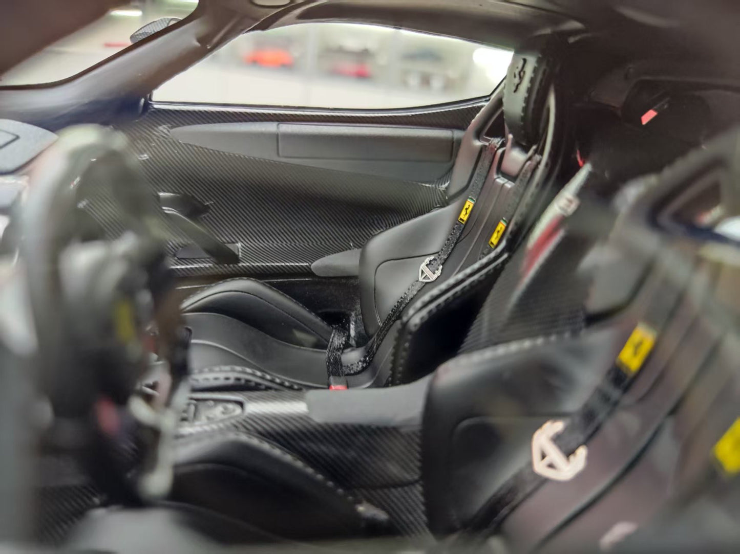 BBR 1/12 Ferrari LaFerrari Gloss Black Carbon Fiber BBR1222FC-25