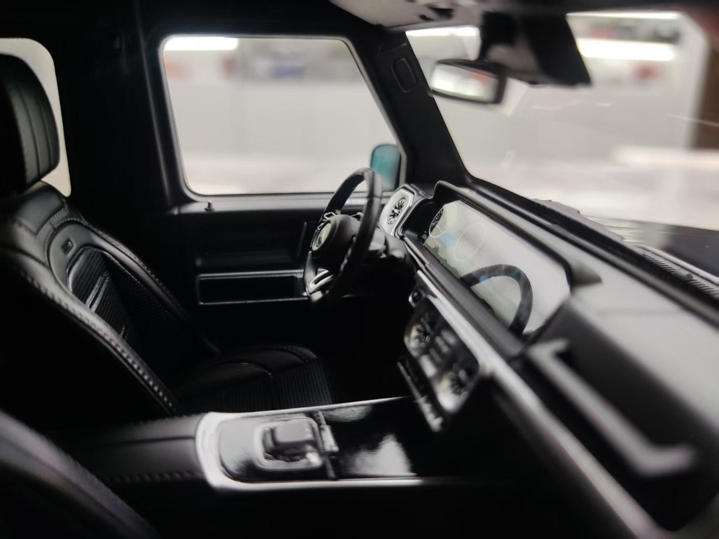 BBA MODEL 1/18 Mercedes-Benz G63 AMG Black Large Wheel Model Car BBA026