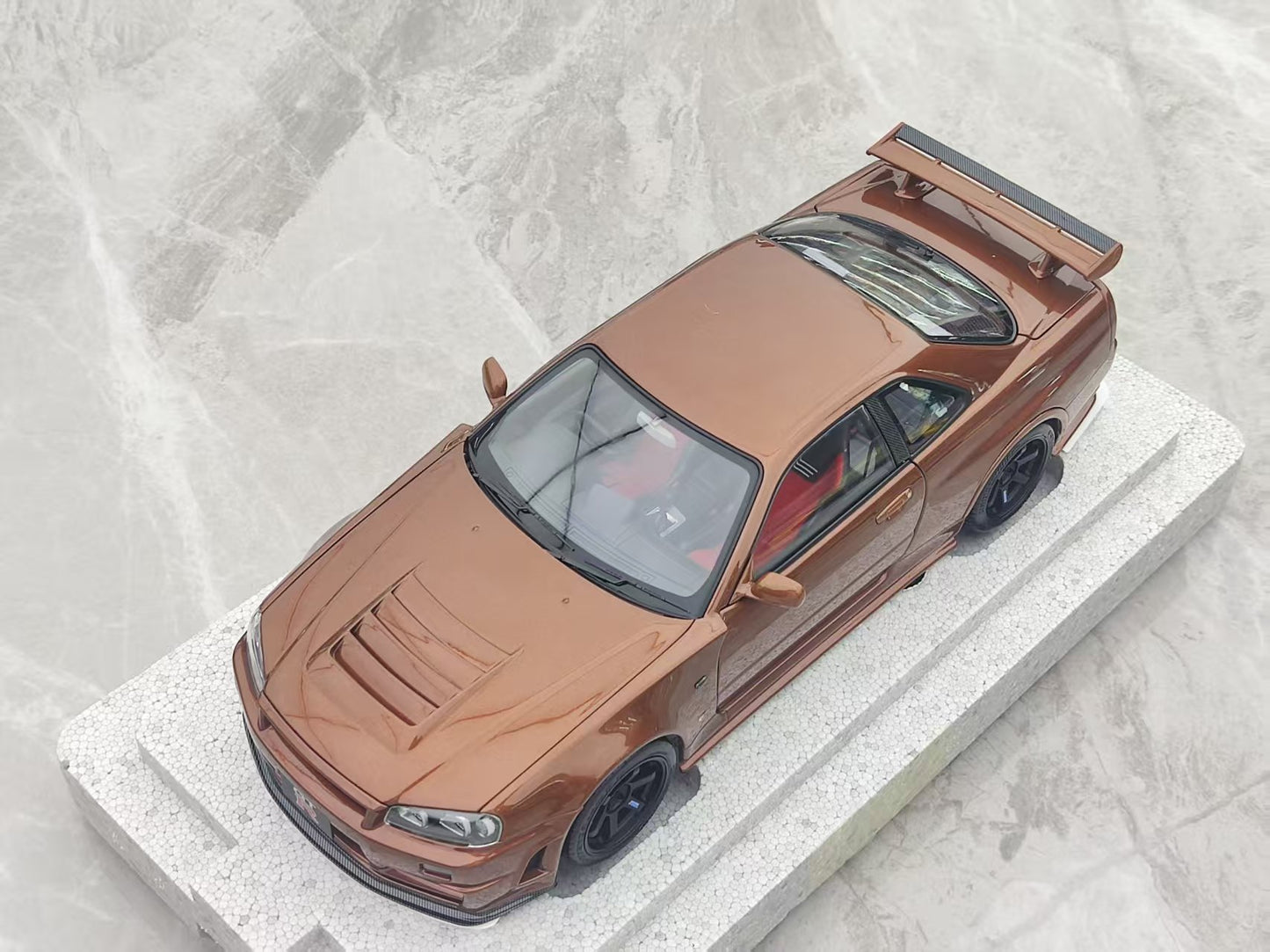 MOTORHELIX 1/18 Nissan Skyline GT-R (R34) CUSTOMIZED VERSION Metal Bronze MH319