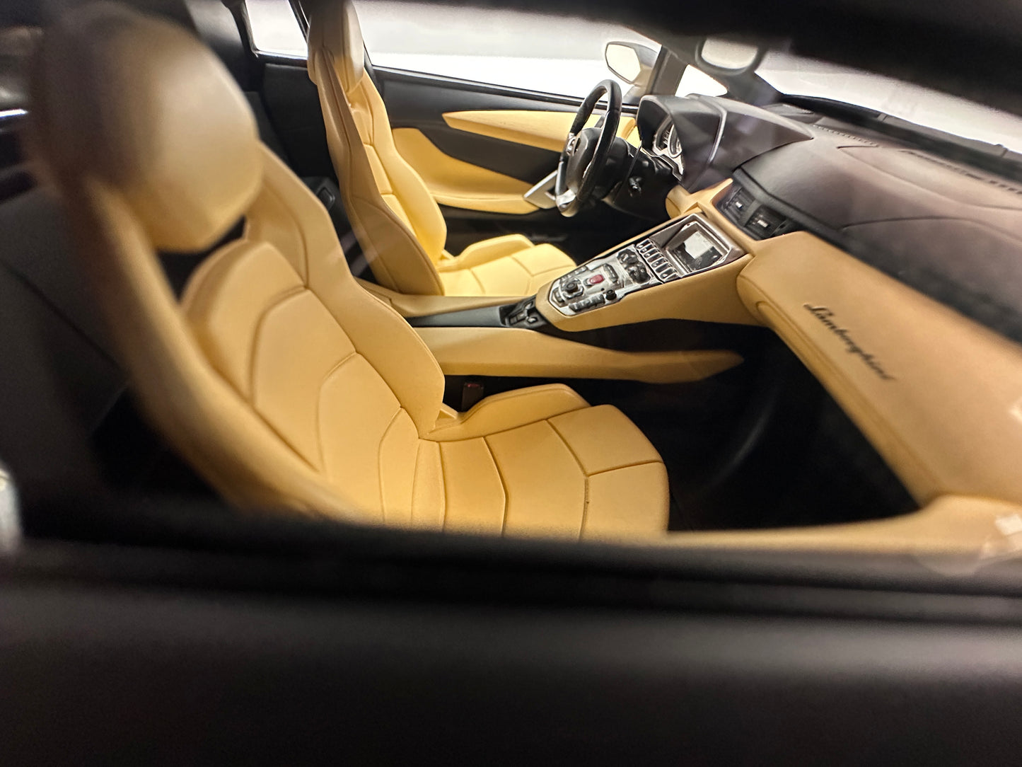 VMB 1/18 Lamborghini Aventador LP700-4 Matte Black VMB066