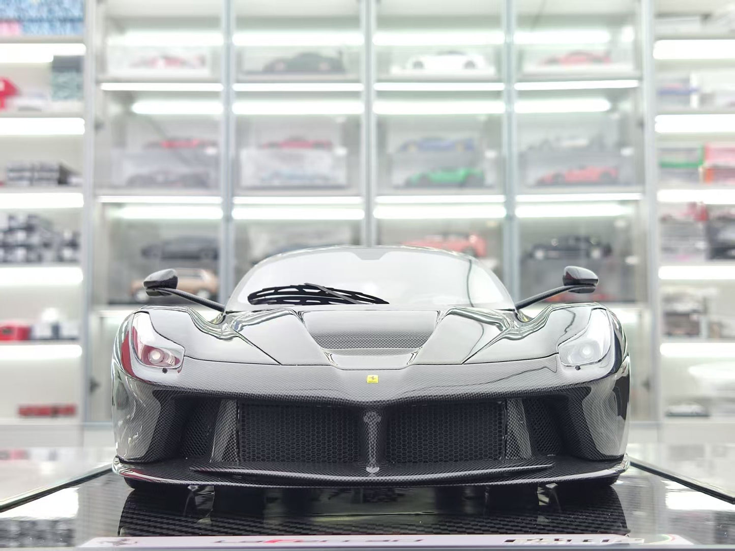 BBR 1/12 Ferrari LaFerrari Gloss Black Carbon Fiber BBR1222FC-25