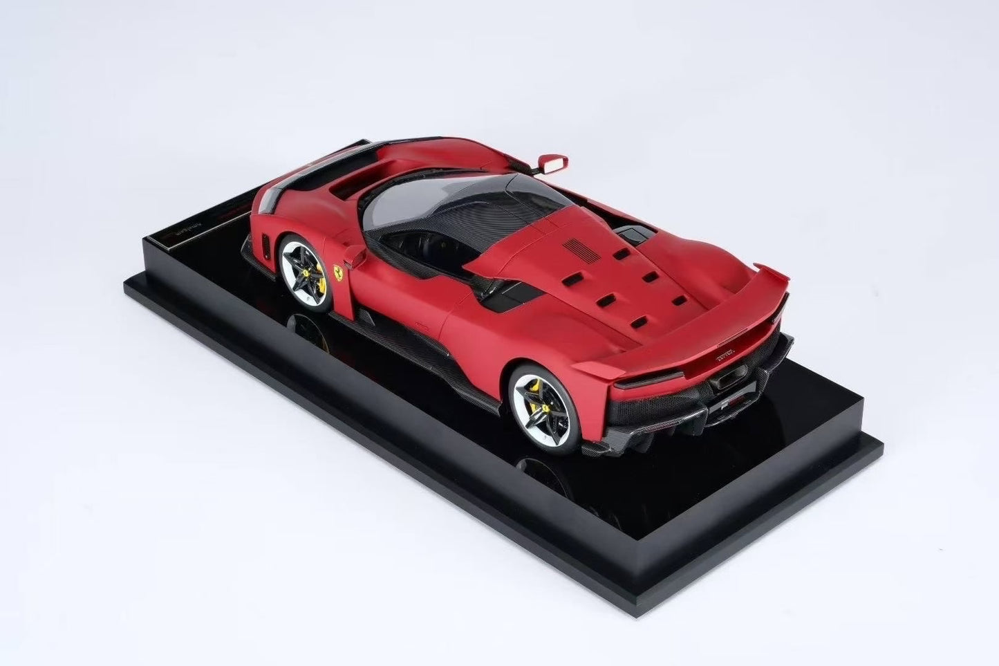 Amalgam 1/18 Ferrari F80 China Customized Model Car