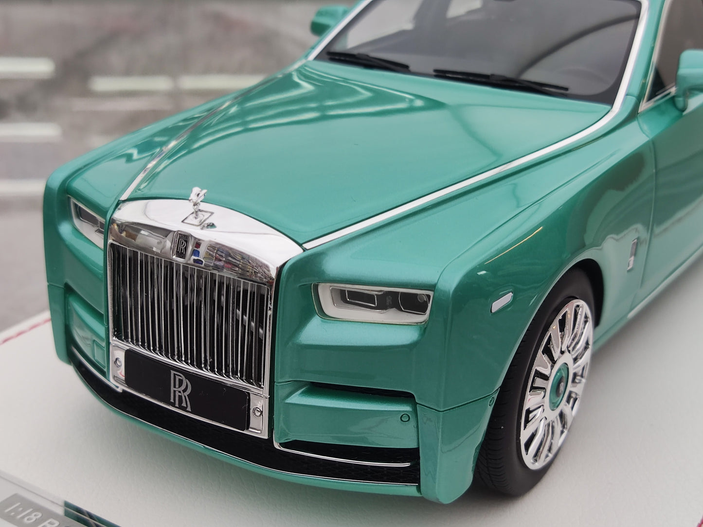 SC 1/18 Rolls-Royce Phantom VIII Emerald Green Simulation Car Model JS-SC004