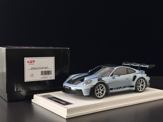 GH MODEL 1/18 Porsche 992 GT3RS Ice Blue GH016
