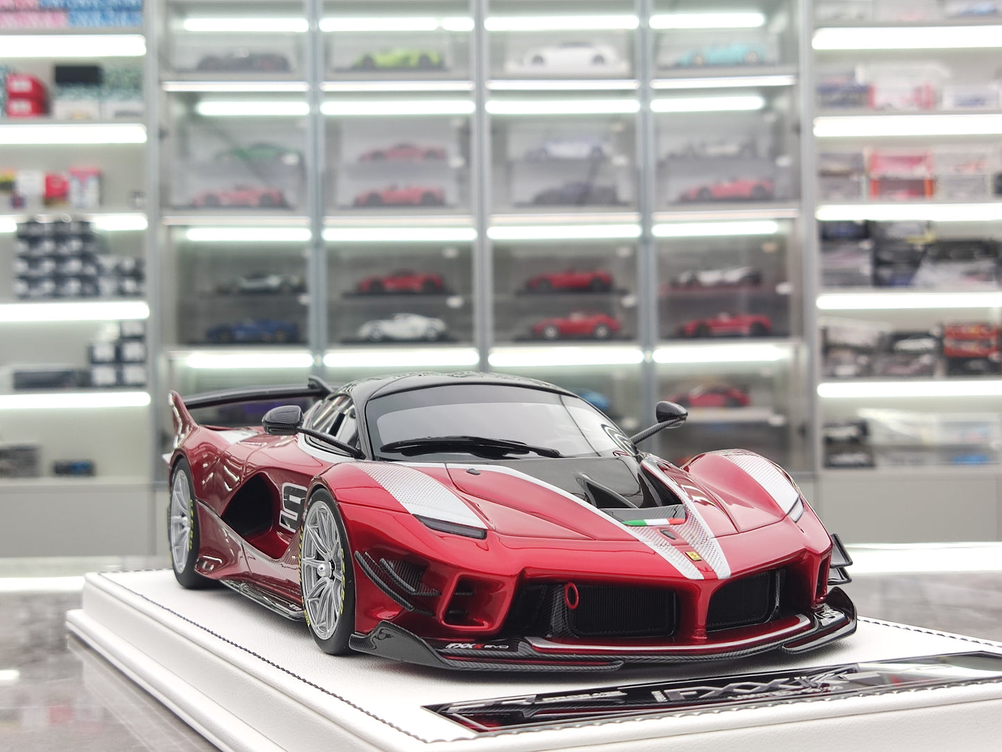 PR 1/18 Ferrari FXXK EVO Metallic Red Limited Edition Car Model PR-001