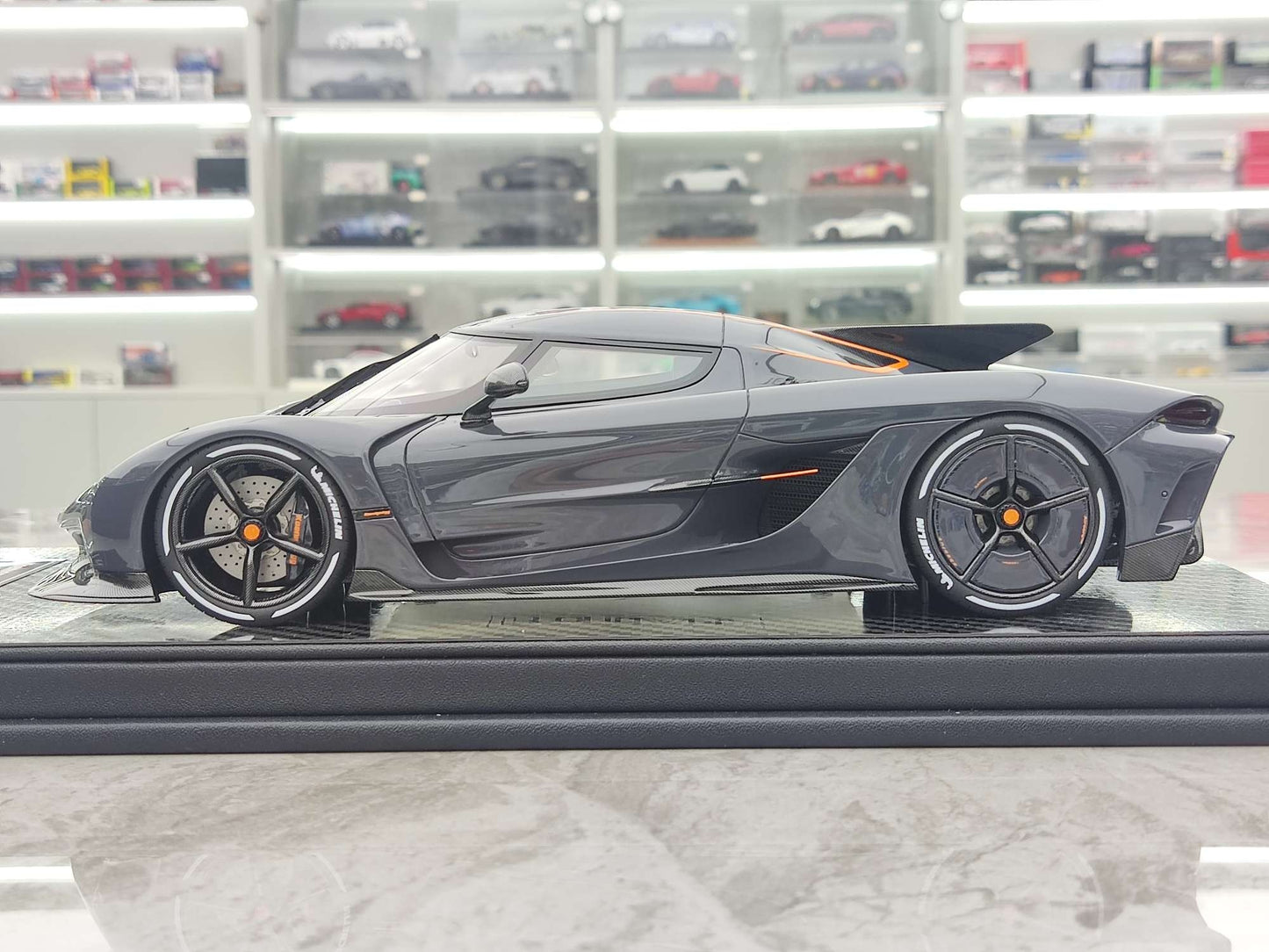 FRONTIART 1/18 Koenigsegg Jesko Grey FA130