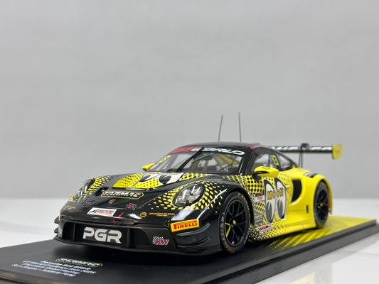 TARmac Works 1/18 Porsche 911 GT3 R – GT World Challenge Asia – Black/Yellow Livery – T18-008-25FUJ13