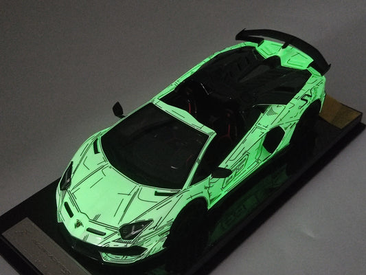 RUNNER 1/18 Lamborghini SVJ Lumplena Modelaŭto Kolektebla JM-RNR039