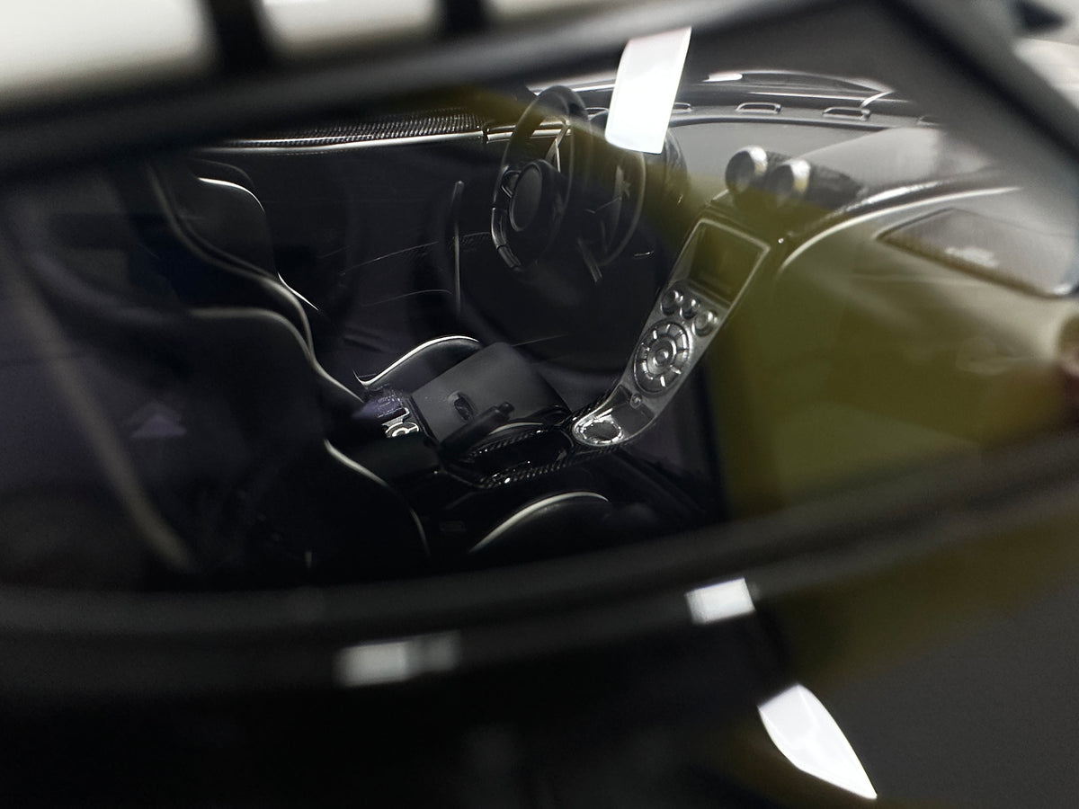 BBA Model 1/18 Koenigsegg One:1 Police Livery BBA097