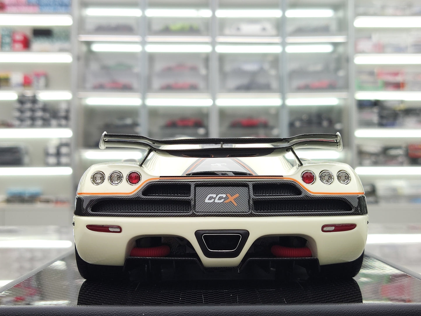 VMB 1/18 Koenigsegg CCX Luminous Resin Car Model JS-VMB007