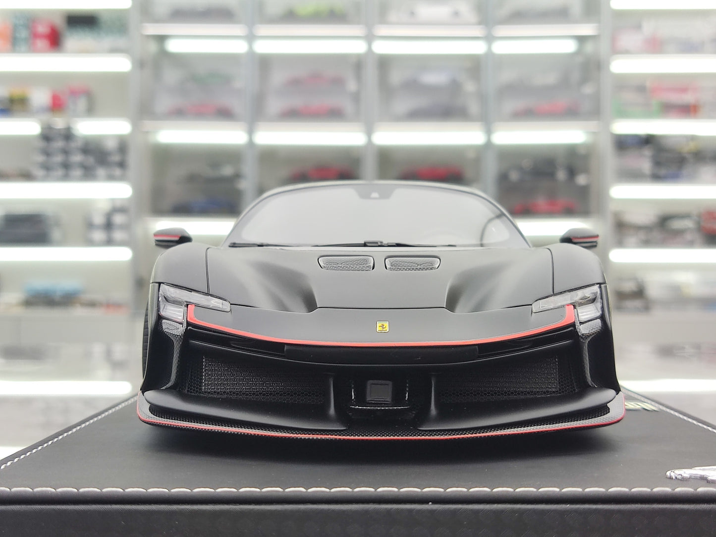 BBR 1/18 Ferrari SF90 XX Stradale Leclerc 16#, Leather Base, Matte Black, Simulation Car Model P18237CL1CH