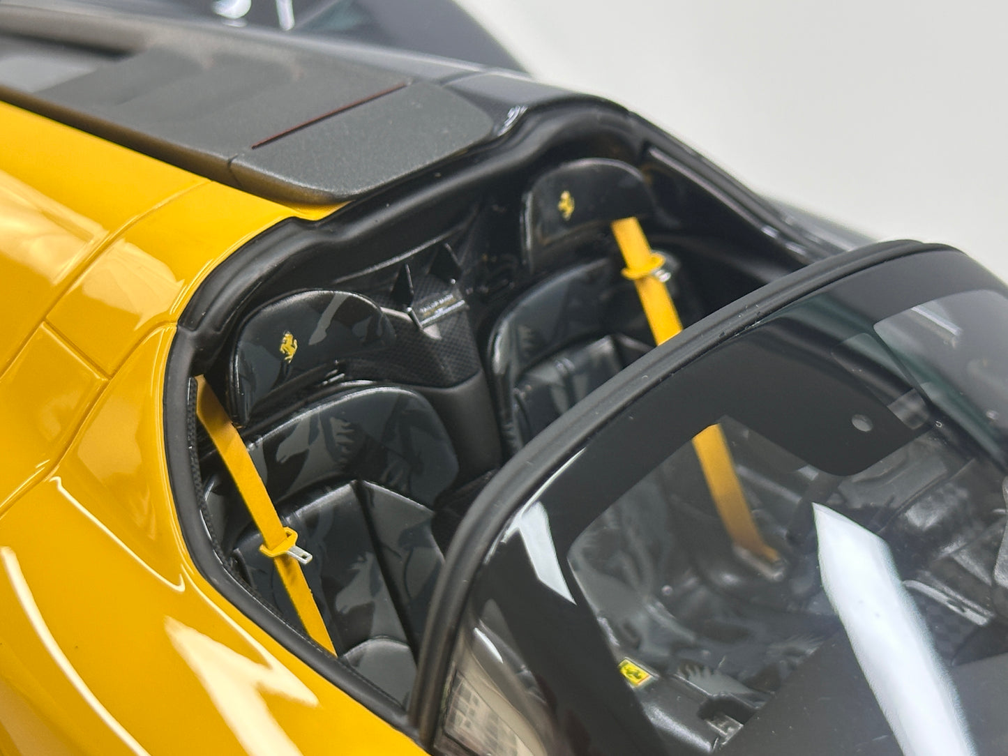 MR 1/18 Ferrari Icona Daytona SP3 Special Edition (599 Units) – Modena Yellow (FE036SE6)